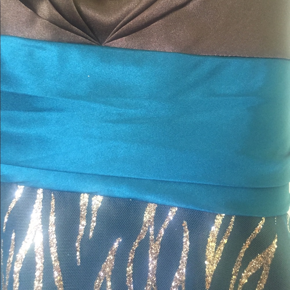 🌟 Beautiful Formal Metallic Glitter Swirl Layered Y2K Prom Dress NWOT - Picture 6 of 11